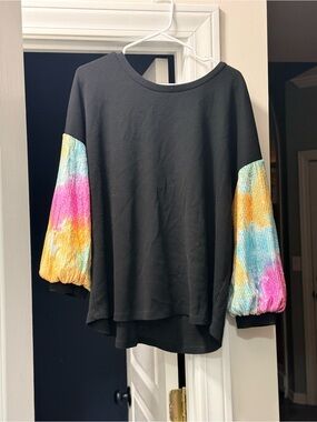 entro Black Waffle Knit Top with Multicolor Tie-Dye Balloon Sleeves